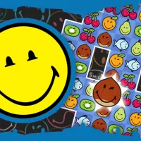 Play SmileyWorld Match now!